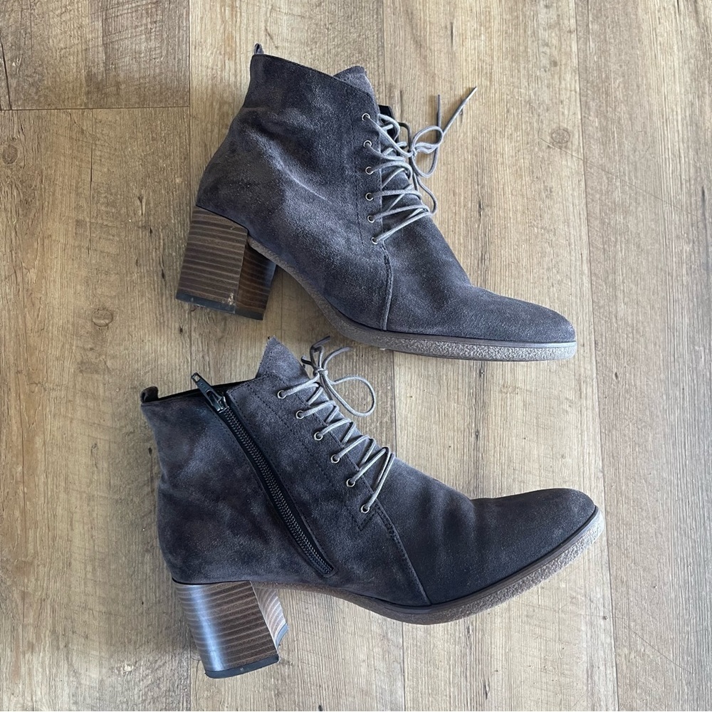 Gabor | Lace-Up Heeled Zip Boots - Picture 5 of 12